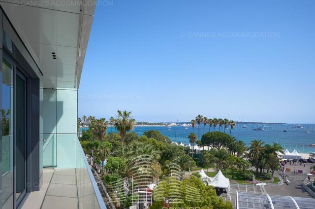 Location appartement Cannes Yachting Festival 2024 J -132 - Balcony - First Croisette 602